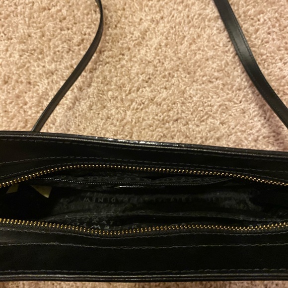 Kate Spade Crossbody - Picture 2 of 2